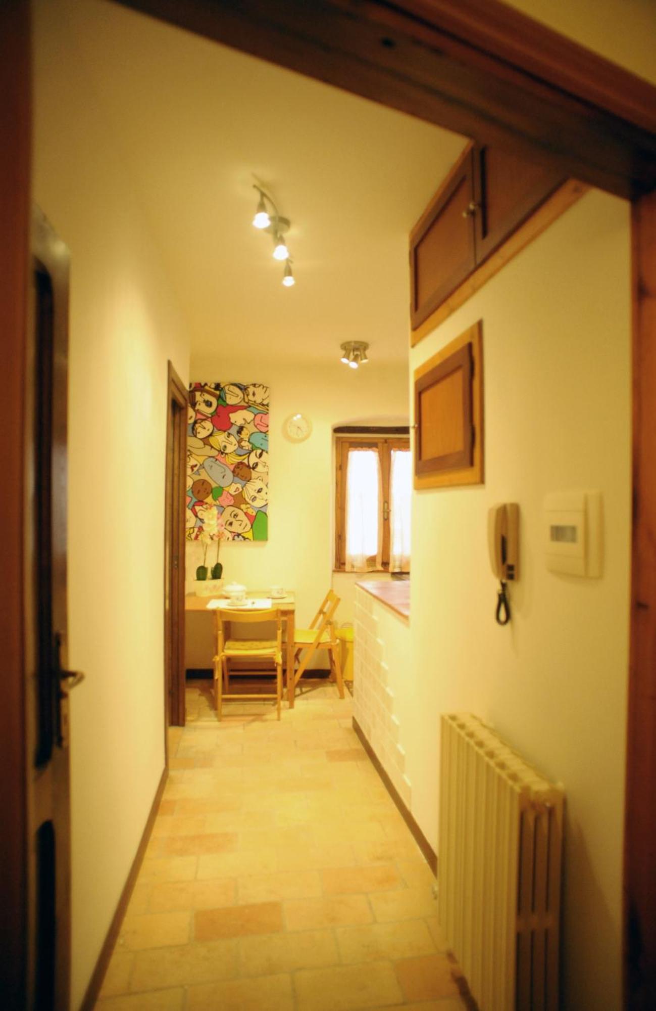 Appartamento Tulipano Rosa 斯波莱托 客房 照片